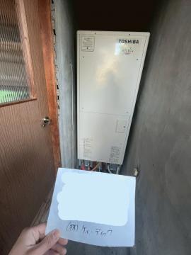 工事前（タンク）　東芝　HWH-FB370C　2011年