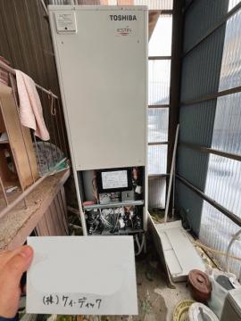 工事前（タンク）　東芝　HWH-FB463SC　2014年